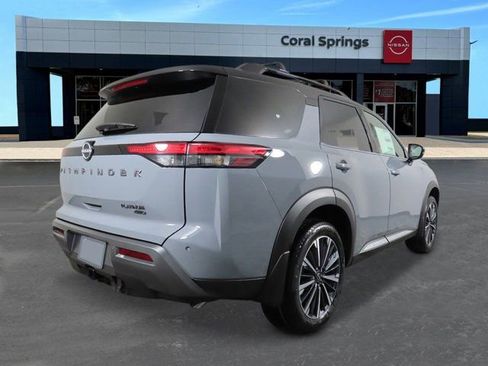 New 2026 Nissan Pathfinder Platinum AWD/4WD image 5