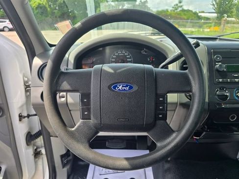 Used 2005 Ford F150 STX RWD image 14