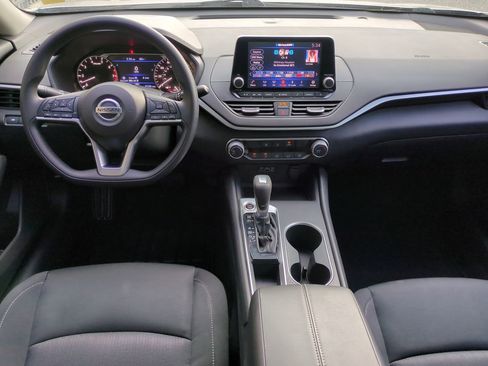 Used 2022 Nissan Altima 2.5 SV image 13