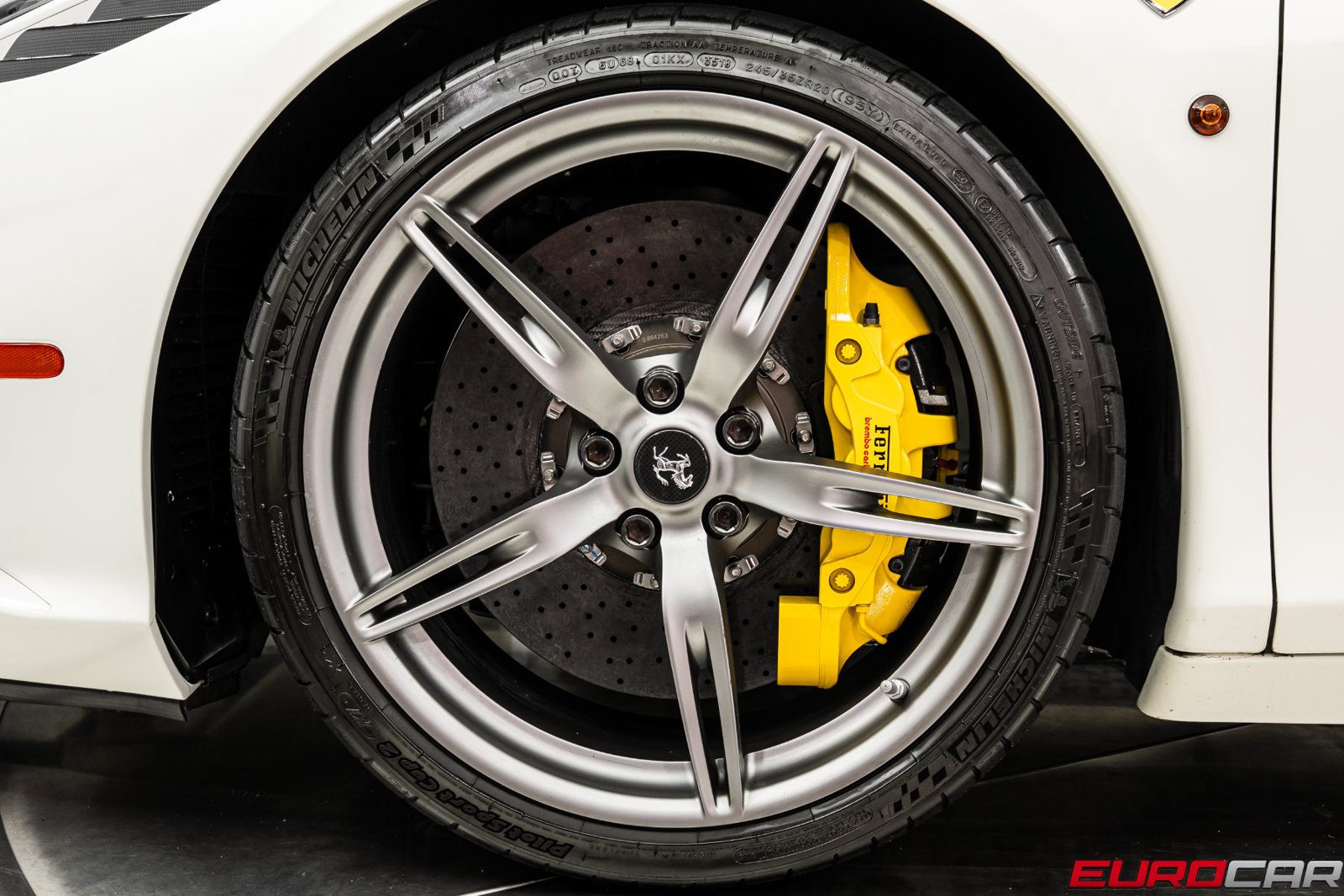 Used 2014 Ferrari 458 Speciale Coupe RWD image 28