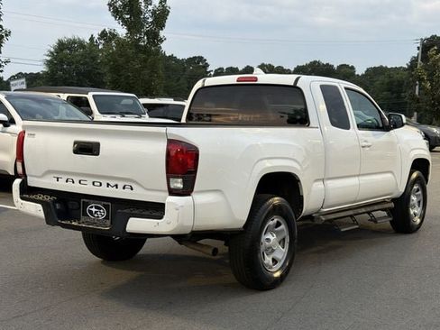 Used 2020 Toyota Tacoma SR RWD image 3