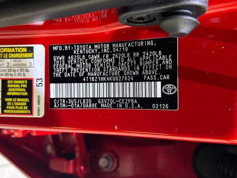 Used 2019 Toyota Camry XSE image 29