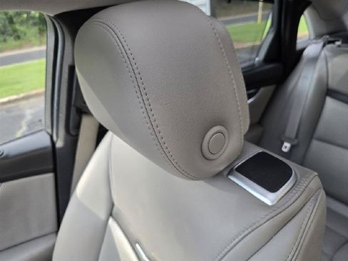 Used 2014 Cadillac XTS Premium FWD image 43