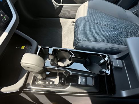 New 2026 Subaru Forester Premium AWD/4WD image 19