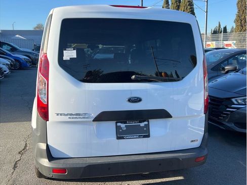 Used 2017 Ford Transit Connect XL image 4