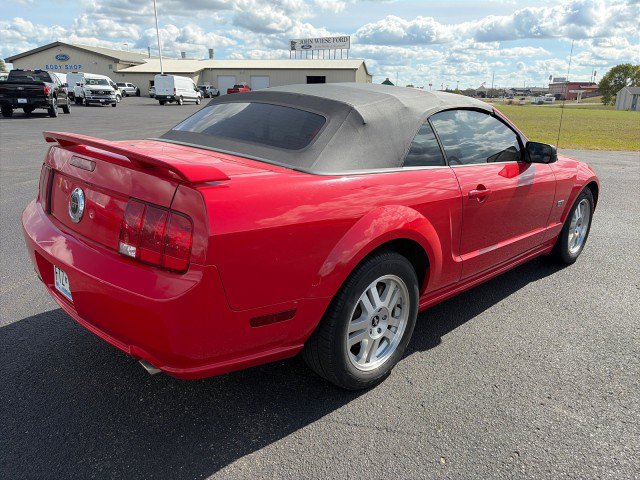 Used 2007 Ford Mustang GT RWD image 5