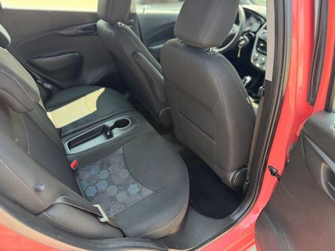 Used 2018 Chevrolet Spark LT FWD image 11