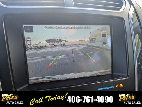 Used 2017 Ford Explorer Platinum image 24