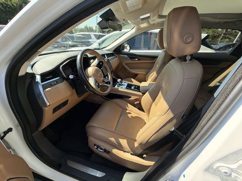 Used 2022 Jaguar F-PACE S AWD/4WD image 10