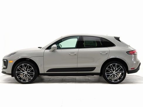 New 2025 Porsche Macan image 2