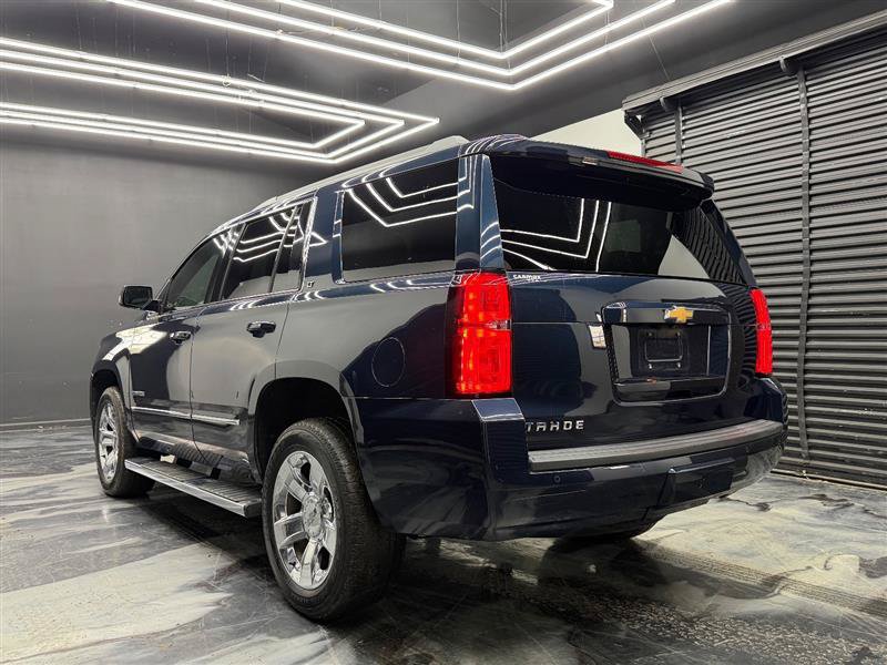 Used 2019 Chevrolet Tahoe LT w/ LT Signature Package AWD/4WD image 3
