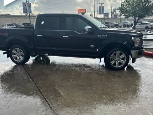 Used 2019 Ford F150 King Ranch w/ Equipment Group 601A Luxury AWD/4WD image 3