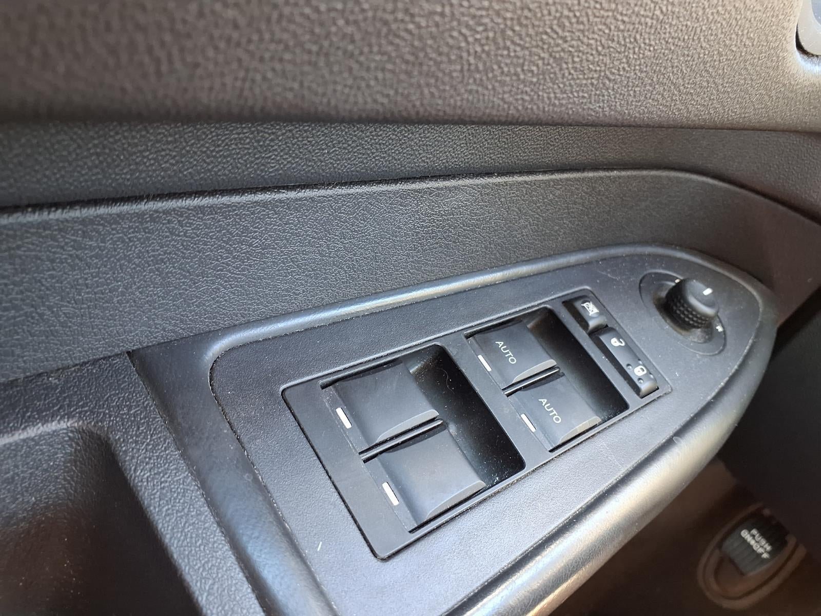 Used 2010 Dodge Charger R/T RWD image 13