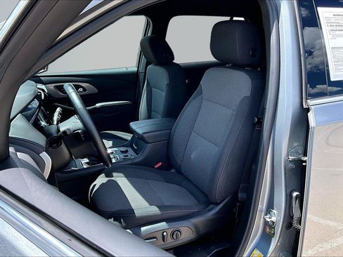 Used 2023 Chevrolet Traverse LT w/ LPO, Floor Liner Package AWD/4WD image 25