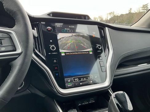 New 2025 Subaru Outback Limited image 18