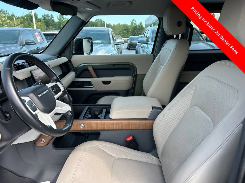 Used 2023 Land Rover Defender 90 S AWD/4WD image 2