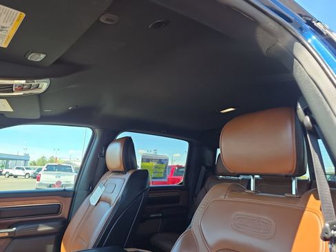 Used 2023 RAM 1500 Limited w/ Trailer Tow Group AWD/4WD image 17