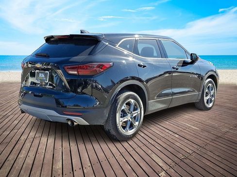 Certified 2025 Chevrolet Blazer LT FWD image 6