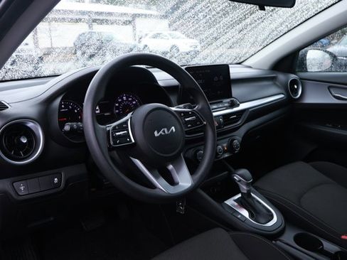 Used 2023 Kia Forte LXS image 22