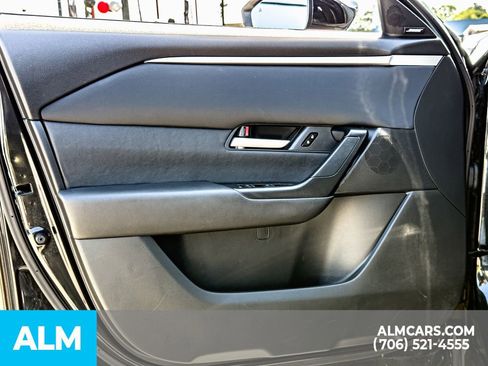Used 2025 MAZDA CX-50 AWD 2.5 S w/ Premium Package image 6