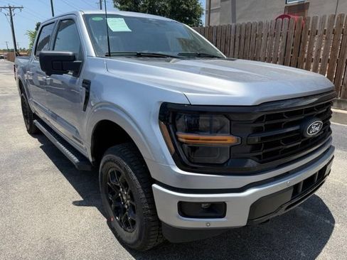 Used 2024 Ford F150 XLT AWD/4WD image 3