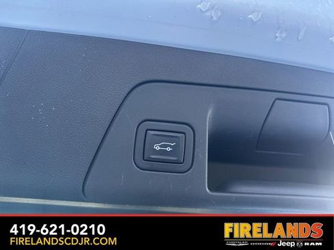 Used 2022 Buick Envision Preferred image 9