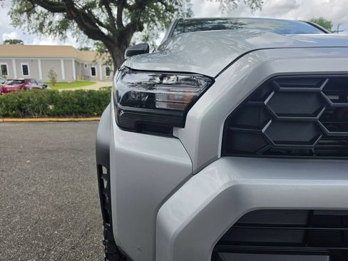 Used 2025 Toyota 4Runner TRD Off-Road AWD/4WD image 11