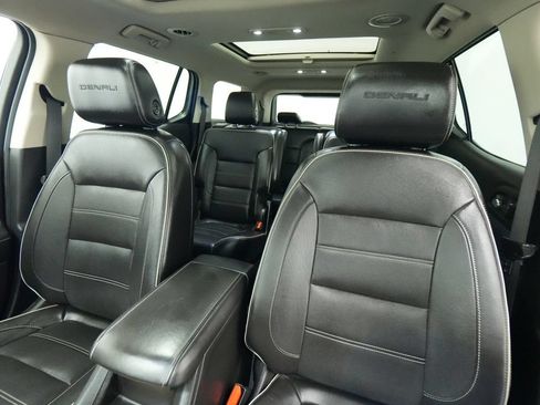 Used 2019 GMC Acadia Denali w/ Technology Package AWD/4WD image 15
