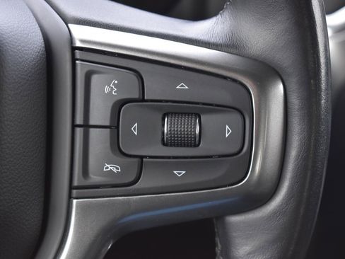 Used 2021 Chevrolet Silverado 1500 LT Trail Boss w/ Convenience Package II image 8