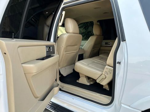 Used 2017 Ford Expedition EL Limited image 15