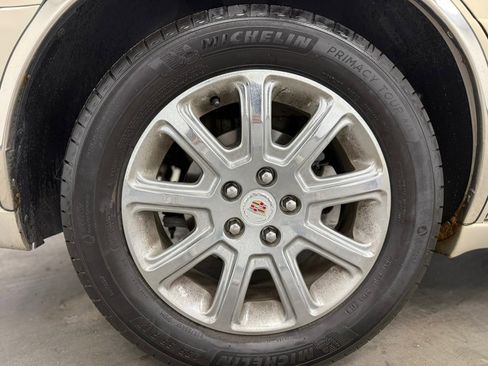 Used 2008 Cadillac DTS w/ Sun And Sound Package FWD image 80