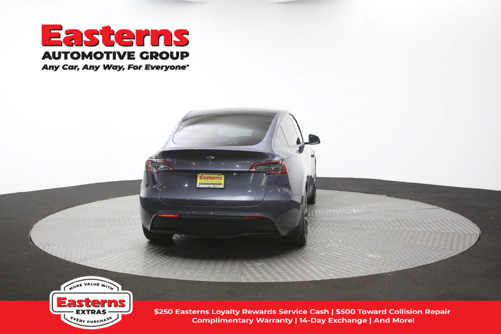 Used 2023 Tesla Model Y Performance AWD/4WD image 36