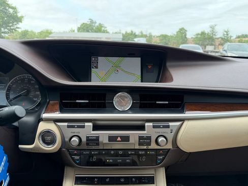 Used 2017 Lexus ES 350 FWD image 17