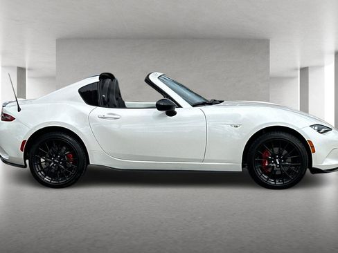 Certified 2025 MAZDA MX-5 Miata RF Club image 3