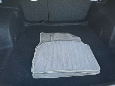 Used 2024 Chevrolet Malibu LT image 31