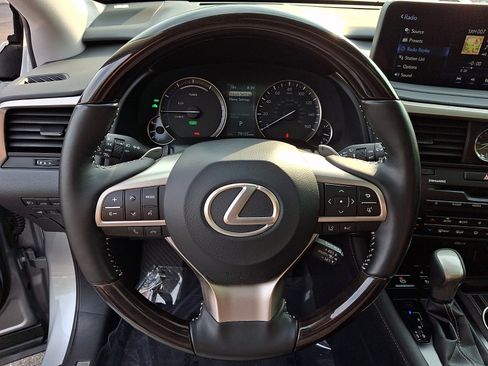 Used 2022 Lexus RX 450hL Luxury w/ Cold Area Package (CT) AWD/4WD image 20