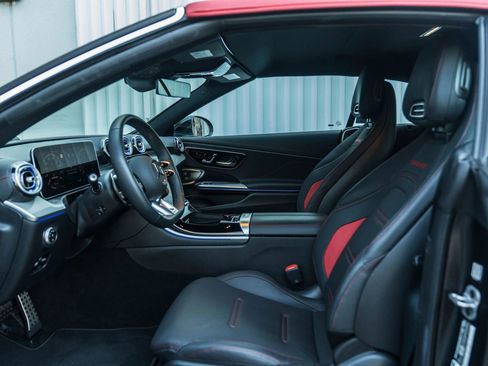 Used 2025 Mercedes-Benz CLE 53 AMG 4MATIC Cabriolet image 19