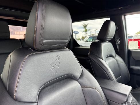 Certified 2022 Ford Bronco Badlands w/ Sasquatch Package image 15