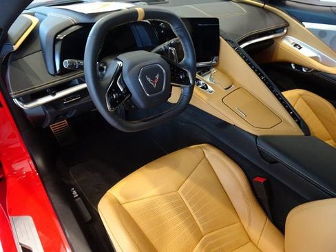 Used 2024 Chevrolet Corvette Stingray Preferred Cpe w/ Z51 Performance Package RWD image 13