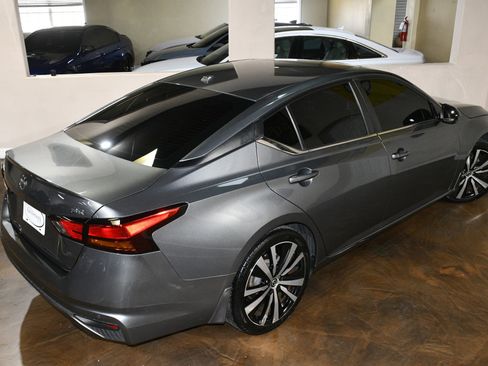 Used 2020 Nissan Altima 2.5 SR w/ Premium Package FWD image 79