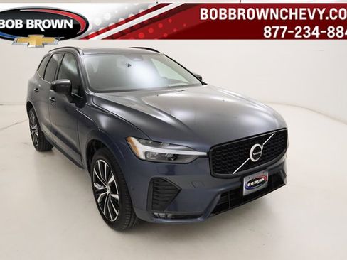 Used 2024 Volvo XC60 B5 Plus image 1