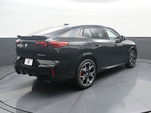 Used 2025 BMW X2 M35i w/ Premium Package image 7