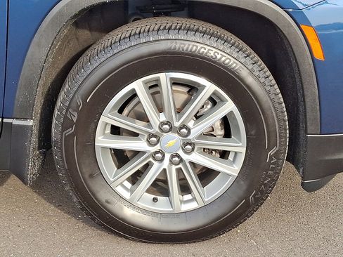 Certified 2023 Chevrolet Traverse LT image 8