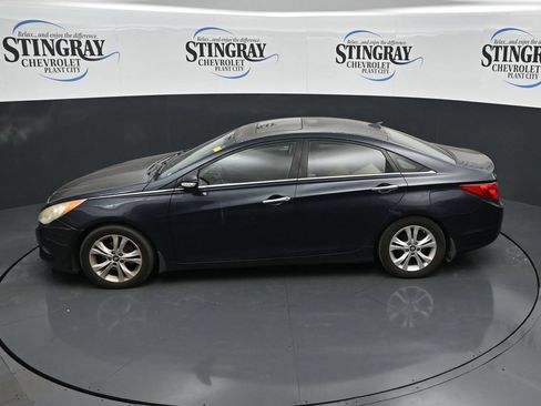 Used 2013 Hyundai Sonata Limited FWD image 12