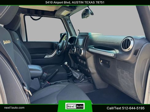 Used 2016 Jeep Wrangler Unlimited Sahara w/ Max Tow Package AWD/4WD image 24