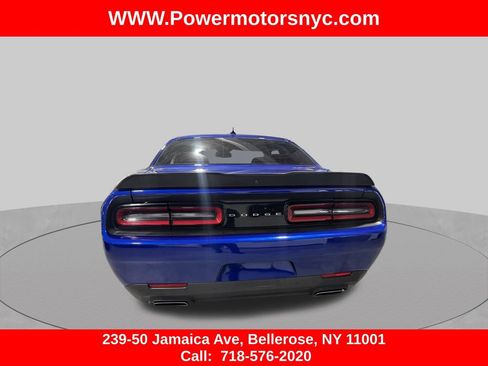 Used 2022 Dodge Challenger R/T w/ Shaker Package RWD image 4