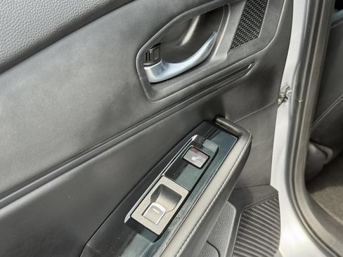 Used 2025 Honda Accord Touring image 21