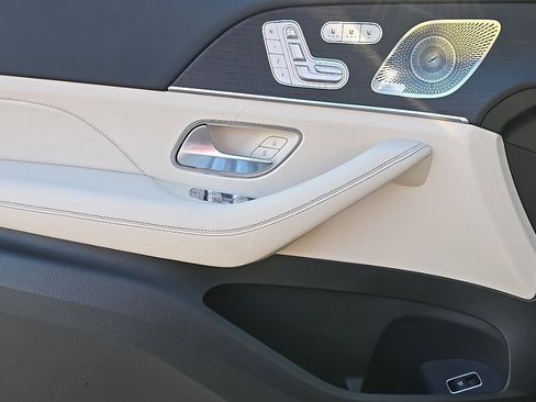 New 2026 Mercedes-Benz GLE 450 4MATIC image 12