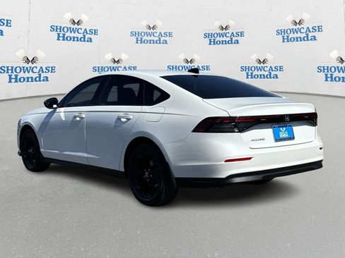 New 2025 Honda Accord SE image 2