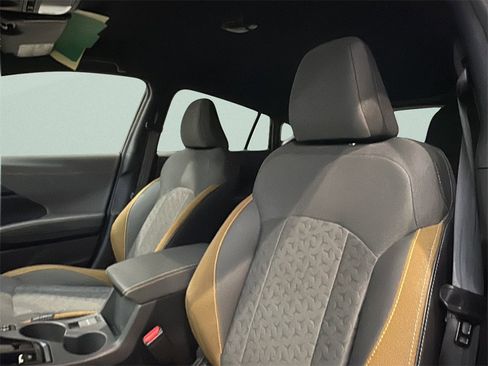 Used 2024 Subaru Crosstrek 2.5i Sport w/ Crosstrek Mirror Package image 9